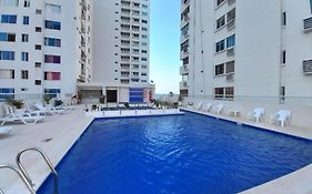Apartamento 1804 Cartagena Bocagrande hermosa vista a 1 cuadra de la playa